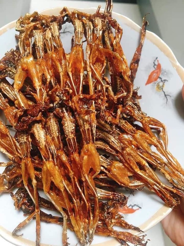 Đặc sản vũ nữ chân dài miền Tây ra Hà Nội, bán 700.000 đồng mỗi kg hút <a href=
