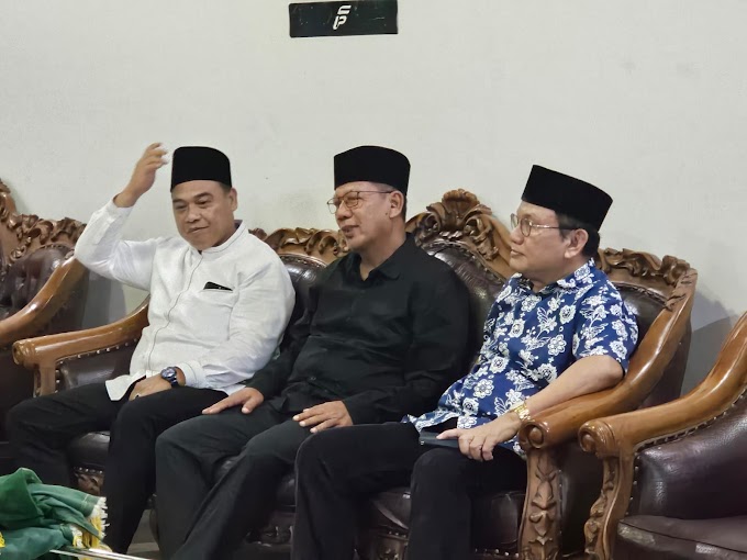Cagub Lampung Hanan A.Rozak Takziah ke Kediaman Alm.Joko Santoso