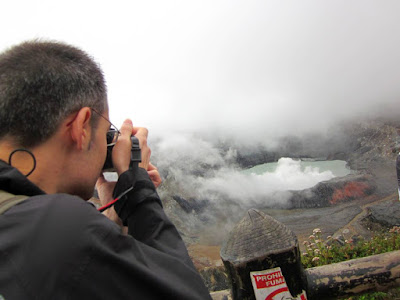 Cráter del Volcan Poas en Costa Rica