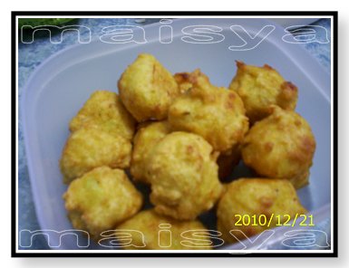 Cucur Nasi Ikan Bilis