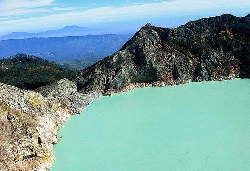 Tempat Wisata di Indonesia kawah ijen