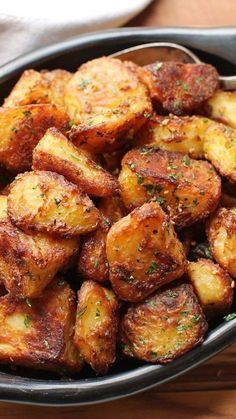 The Best Roast Potatoes Ever Recipe | This recipe will deliver the greatest roast potatoes you've ever tasted: incredibly crisp and crunchy on the outside, with centers that are creamy and packed with potato flavor. I dare you to make them and not love them. #recipes #potatorecipes