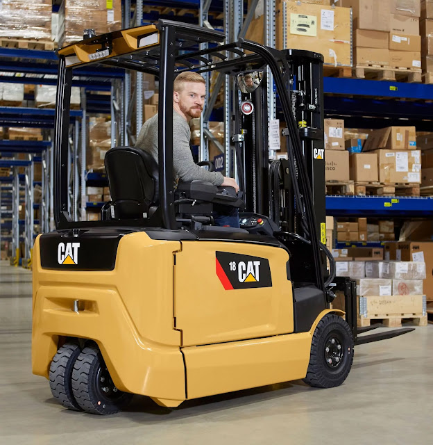 How To Be A Cat Forklift Driver