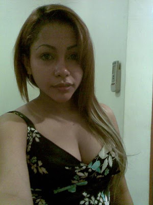 http://fototante21.blogspot.com/2012/05/koleksi-foto-tante-seksi.html