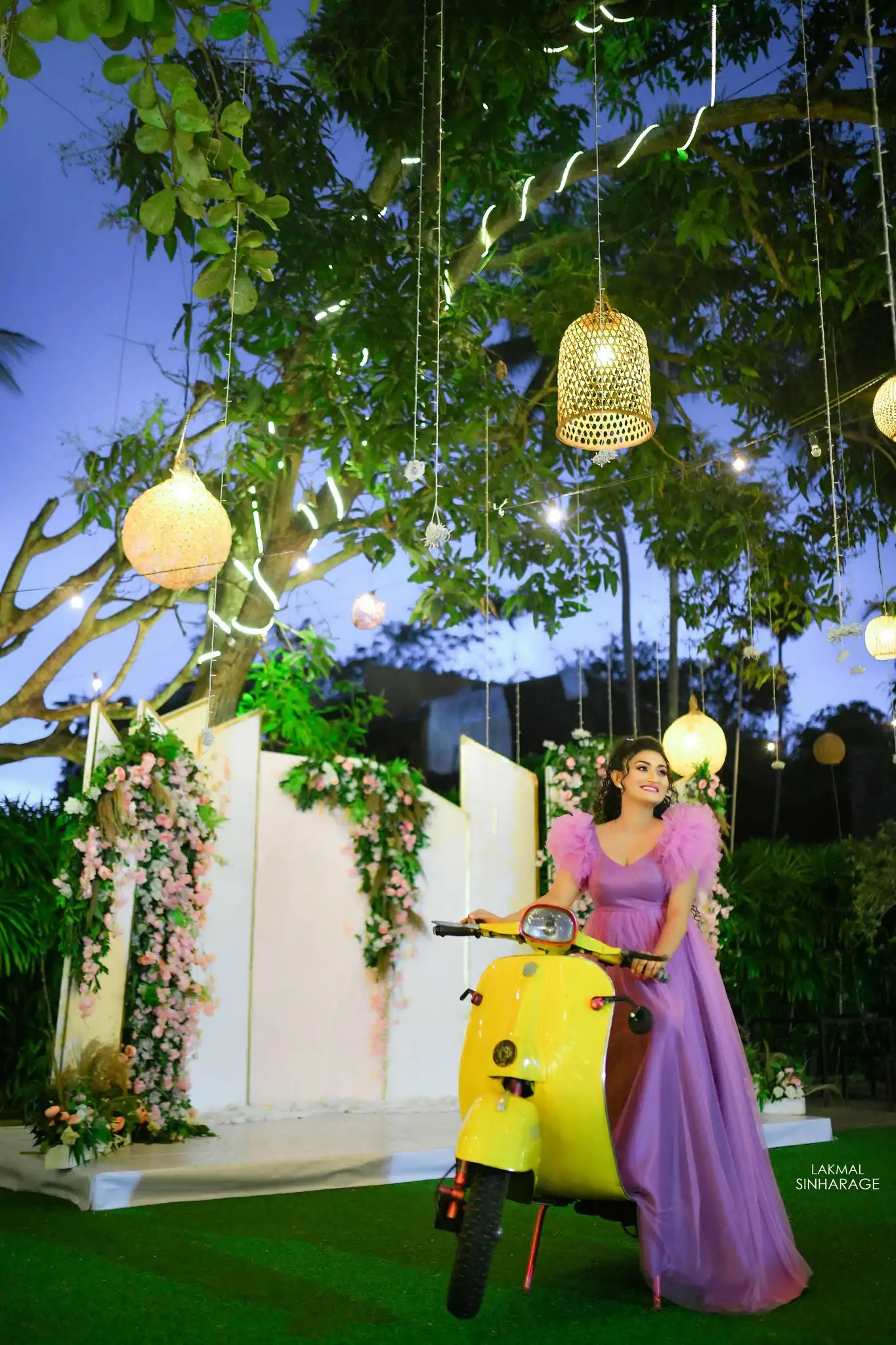 Sri Lankan Actress Nithya Devindi Birthday Photos by Lakmal Sinharage Photography. Nithya Devindi Paara Dige Teledrama. Nithya Devindi Hot Photos. Birthday Photo Shoots Ideas. Party Frocks new trends Sri Lanka