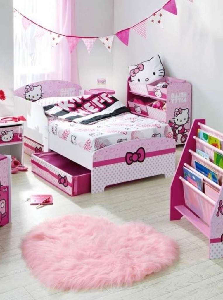 Hello Kitty Bedroom Decorations