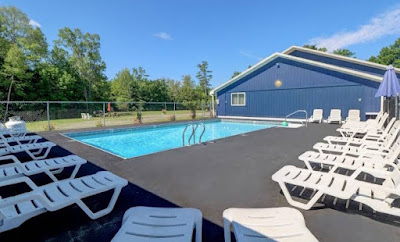 hotel choice in Canaan, Maine