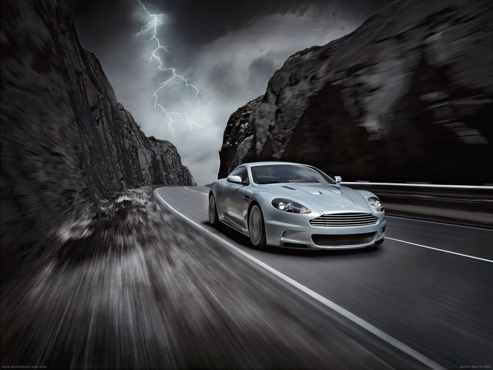 http://www.crazywallpapers.in/2014/02/cars-hd-best-wallpapers.html