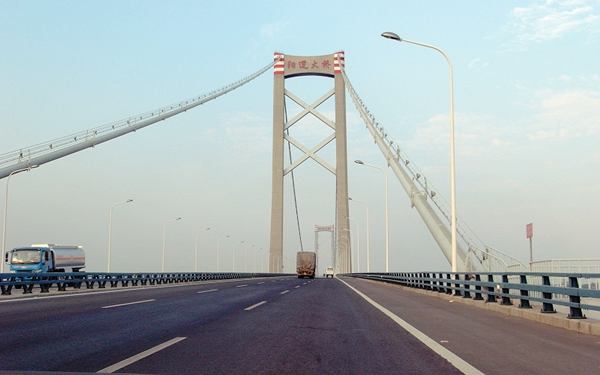 Yangluo Bridge, China – 1,280 m