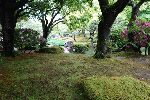 島根県松江市八束町波入 由志園