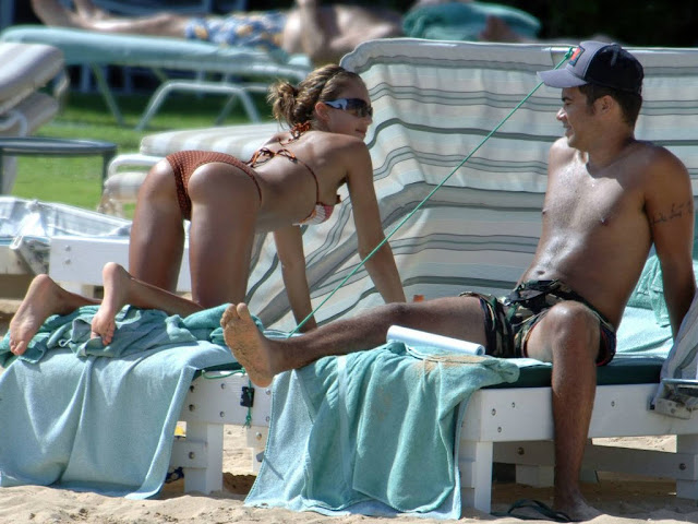 Candid Photo Jessica Alba and Boyfriend