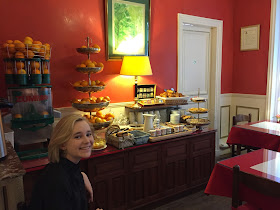 The breakfast room at Hotel Chopin in Paris