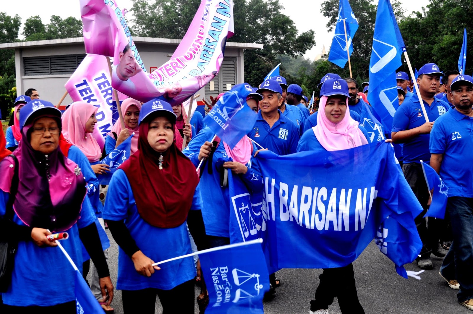 GERAKAN ANTI PKR: P80 RAUB : SUASANA MERIAH PENAMAAN CALON ...