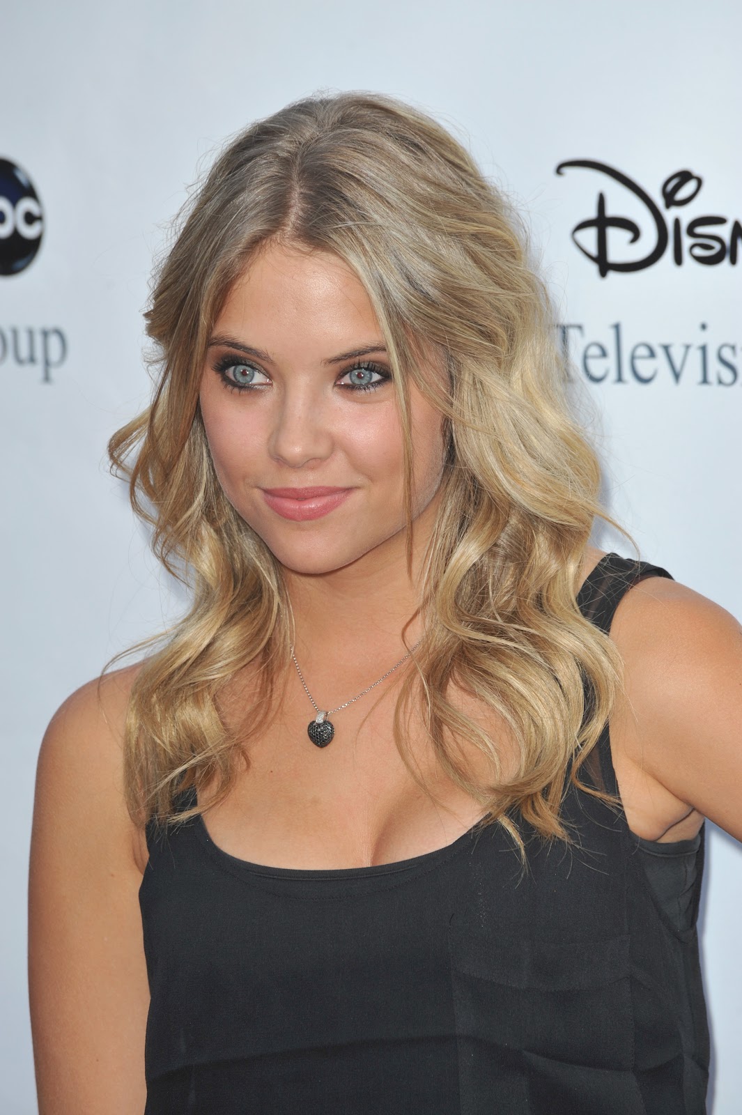 hairstyles ashley benson hairstyles ashley benson hairstyles ashley ...