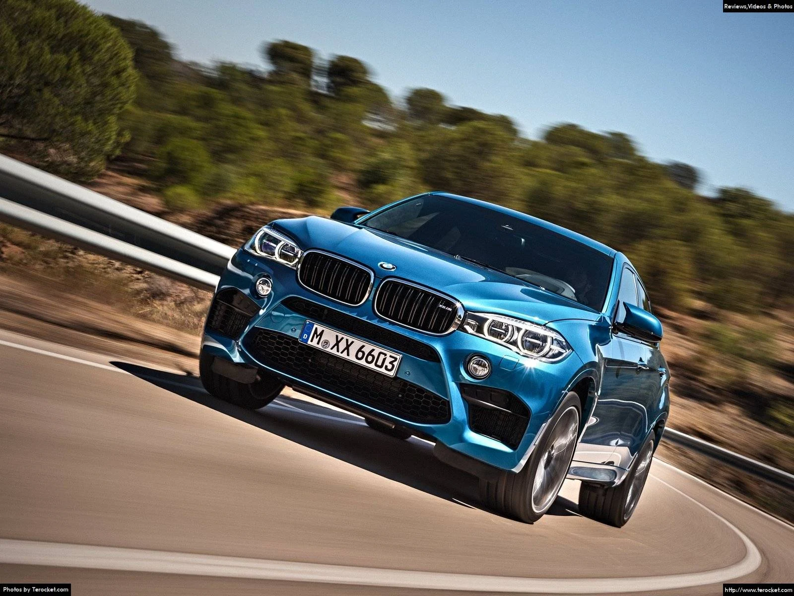 Hình ảnh xe ô tô BMW X6 M 2016 & nội ngoại thất