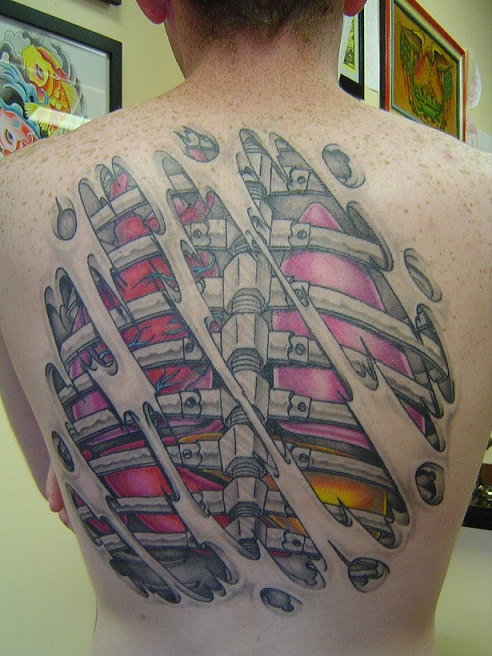 Biomechanical tattos tattoo on the back