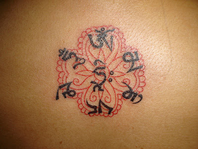 om mani pad me hum tibetian tantra tattoo 