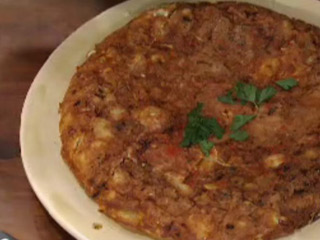 Tortilla de papa con chorizo