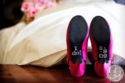 Personalizar los zapatos de novia. Una idea original para boda