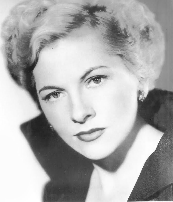 Joan Fontaine - Photo Colection