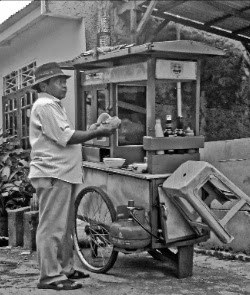 pelajaran dari tukang bakso