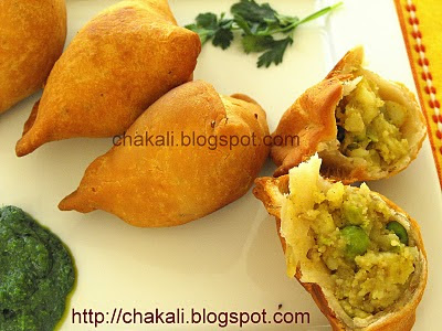 Punjabi Samosa, Indian snack, Indian Appetizer, Samosa chaat, samosas, samosa dipping sauce