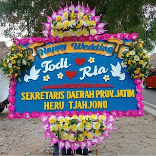 Malang Florist | 0858 9489 4491 | Bouquet Bunga malang