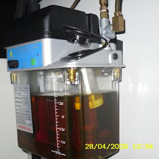 Automatic lubrication pump as centralized lubrication system