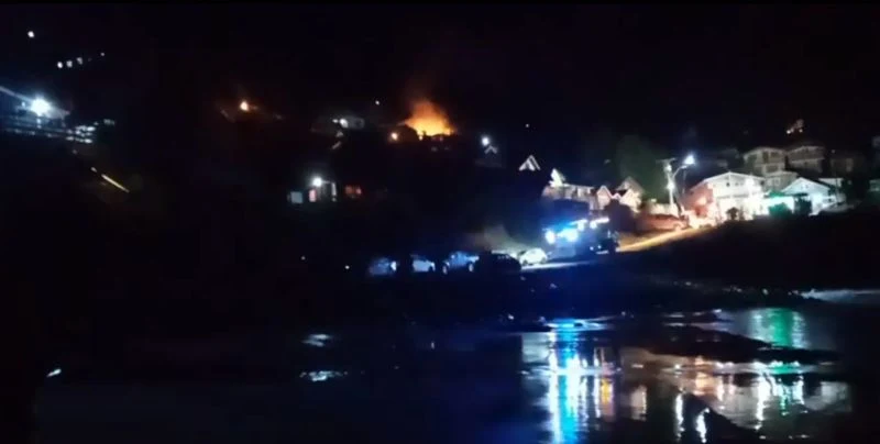 Incendio destruyó vivienda en la comuna de San Juan de la Costa