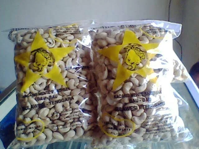 kacang mete oleh-oleh khas Buton