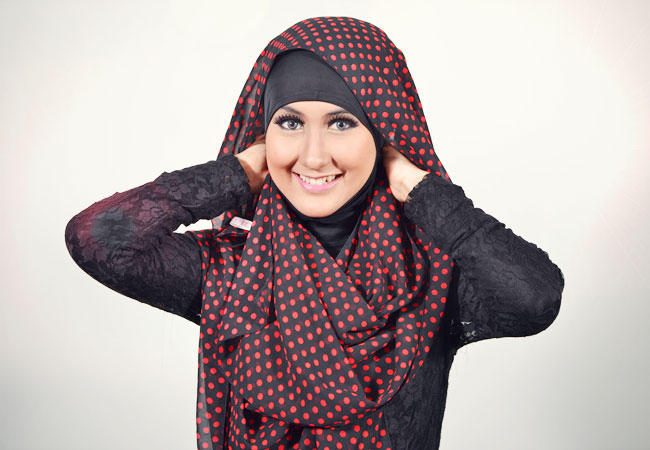 Cara Memakai Jilbab Pashmina Dengan Headband