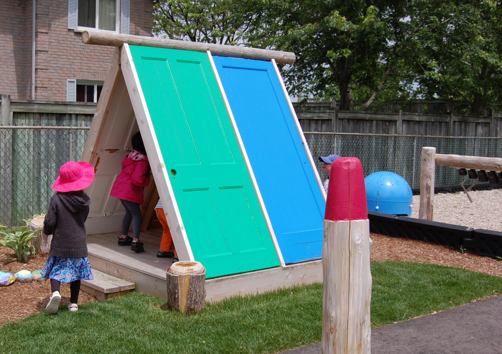 do it yourself playhouse plans