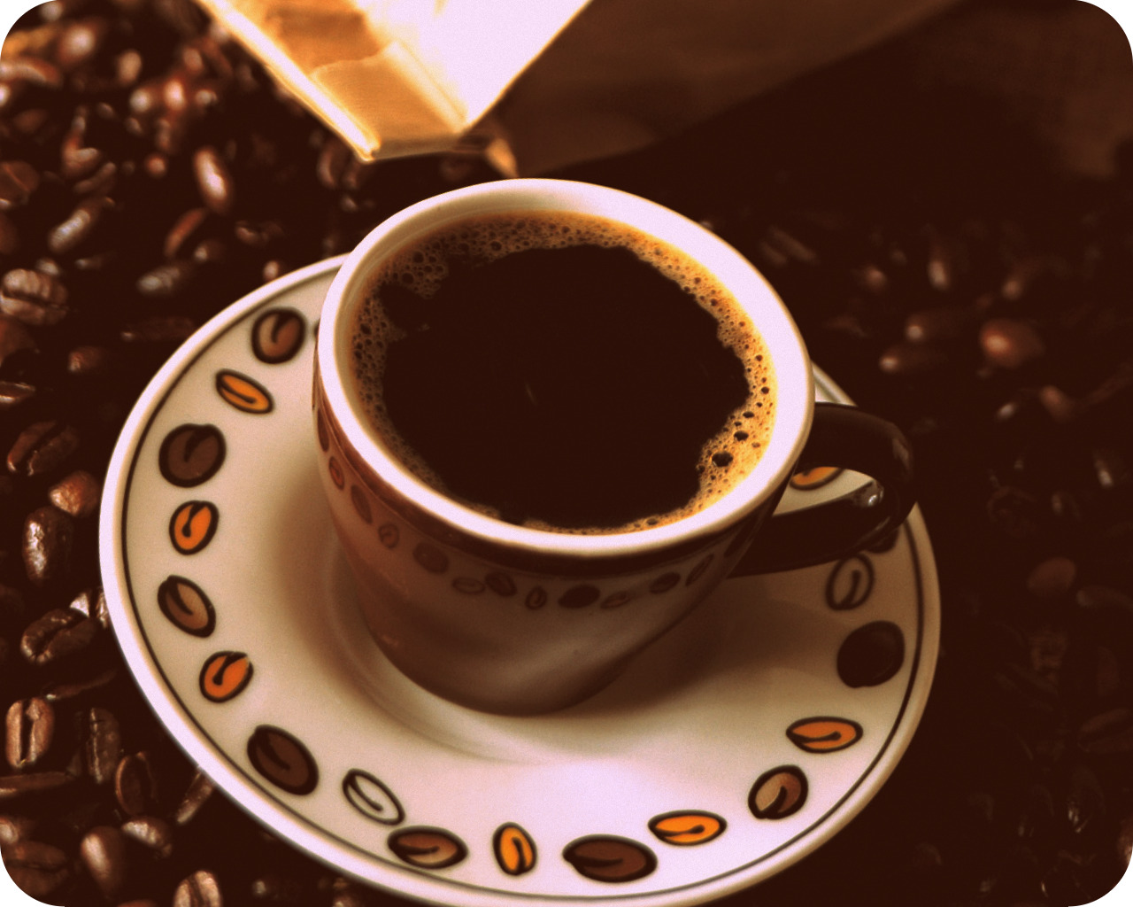free-coffee-wallpaper-nice-a-coffee-cup.jpg