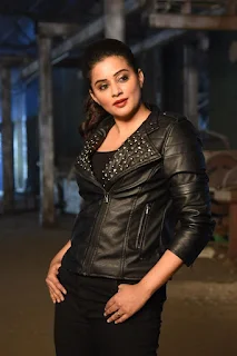 Actress Priyamani New Stills At Sirivennela Movie Shooting Spot