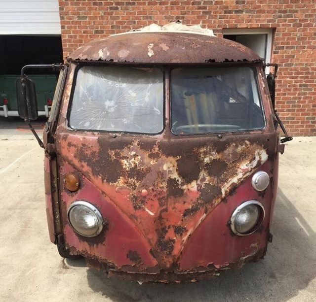 Tersadai Lebih 43 Tahun, Volkswagen Microbus Ini Di Jual Dengan Harga RM 40,000