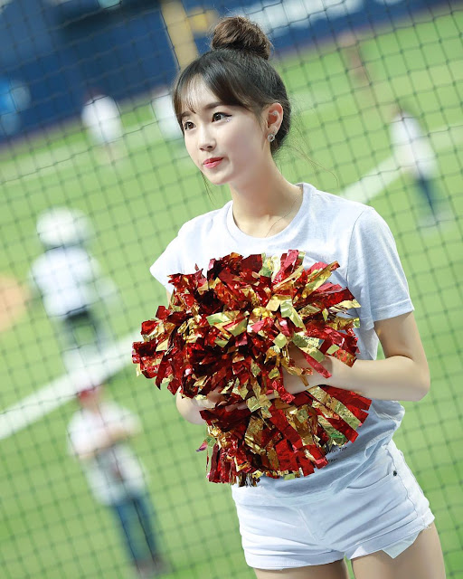 Ahn Ji Hyun, the best cheerleader
