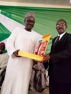 NEC Chief Medical Director Gets Award From MHWUN