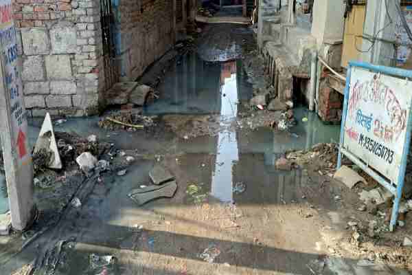 faridabad-tilpat-village-water-logging-problem