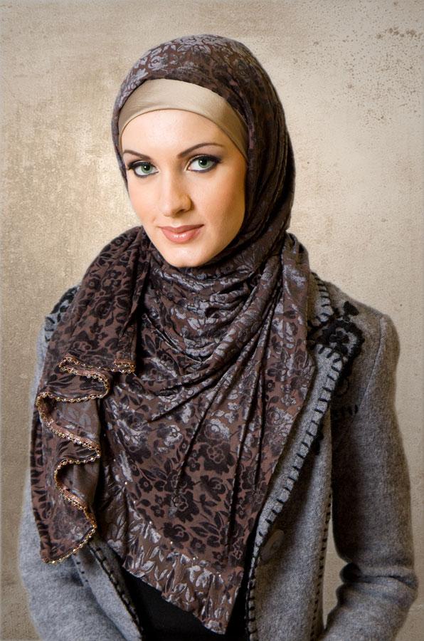 Download this Glamor Hijab Scarf... picture