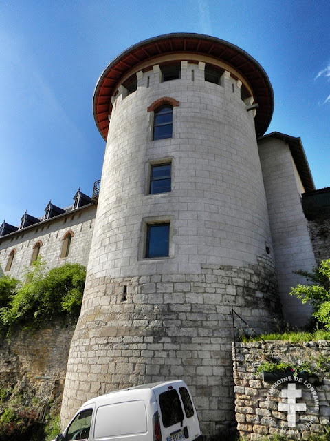 LIVERDUN (54) - Château Corbin