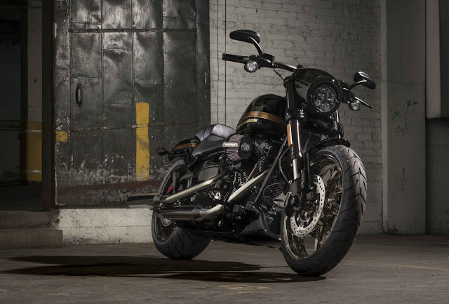 2016 Harley-Davidson CVO Pro Street Breakout