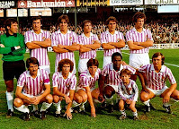 REAL VALLADOLID DEPORTIVO - Valladolid, España - Temporada 1980-81 - Llacer, Durovic, Santos, Sánchez Valles, Borja, Gail; Moré, Pepín, Juan Manuel, Gilberto y Rusky - REAL VALLADOLID 3 (Rusky, Moré y Jacquet), R. C. D. ESPAÑOL DE BARCELONA 1 (Marañón) - 12/10/1980 - Liga de 1ª División, jornada 6 - Valladolid, estadio José Zorrilla - 12º en la Liga, con Paquito de entrenador