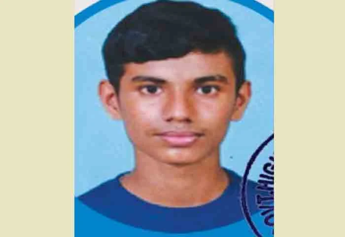 Student Died in Road Accident, Kannur, News, Accidental Death, Injury, Hospital, Treatment, Natives, Plus Two Student Died, Ashwanth, Kerala