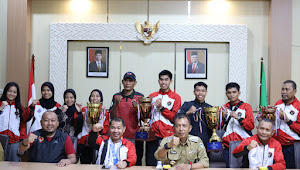 Ketua PSTI Sulsel bersama Atlet Peraih Medali di Asean Cup 2023 Audiensi dengan Pj Walikota Parepare 