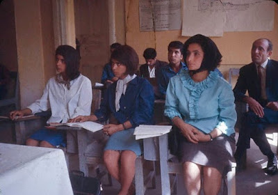 suasana perkuliahan di Universitas Kabul pada tahun 1960-an