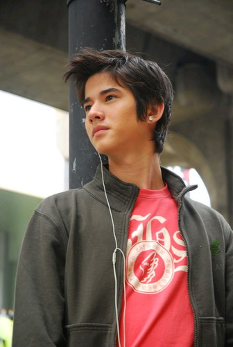 Chamomile ISLAMEE: My Albums : Mario Maurer