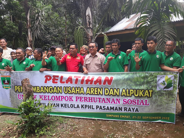 Anggota DPRD Sumbar Syamsul Bahri Sosialisasikan Pengembangan Usaha Aren dan Alpukat