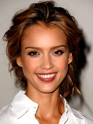 Jessica Alba's hair color, so gorgeous