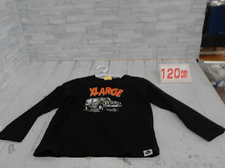 中古品　子供服　120㎝　ブラック　長袖トップス　498円
