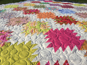 http://carrieontheprairie.blogspot.ca/2017/08/simply-eden-quilt.html